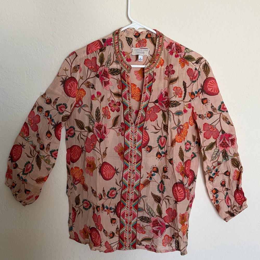 Johnny Was Embroidered Floral Blouse Women’s size XS
